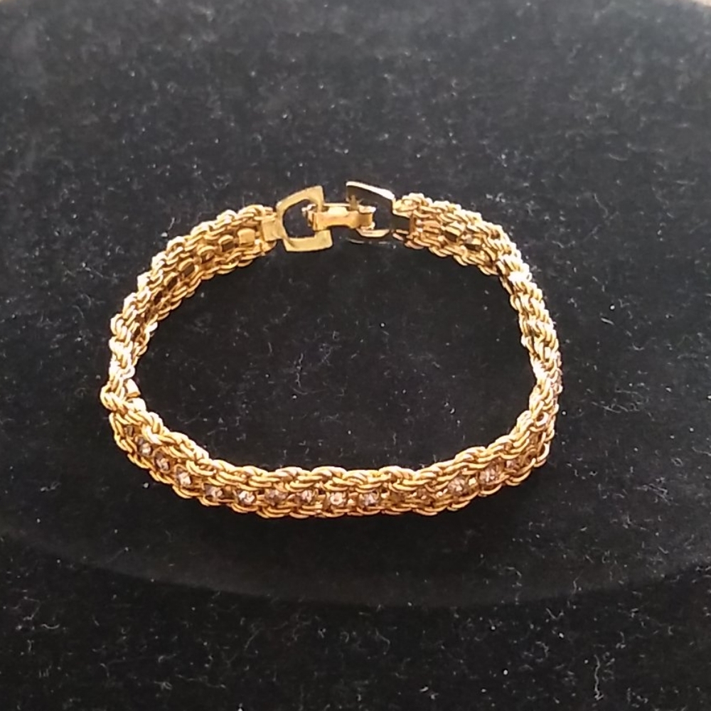Pretty bracelet